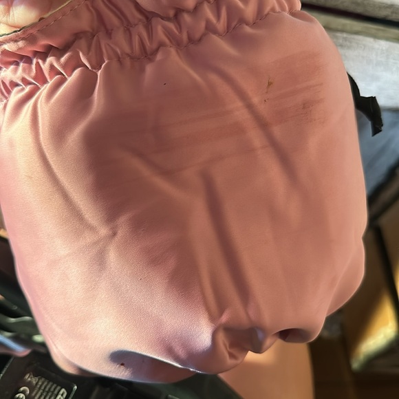 Gucci Pouch and extras 💞 - Picture 8 of 10